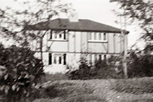 Click for previous image...